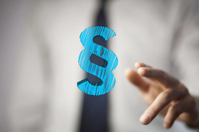 貸款是找銀行好還是找中介好？